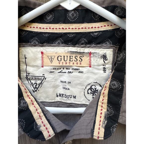 Guess - Men’s Button Down Shirt - Medium - Y2K Embroidered - Picture 2 of 8